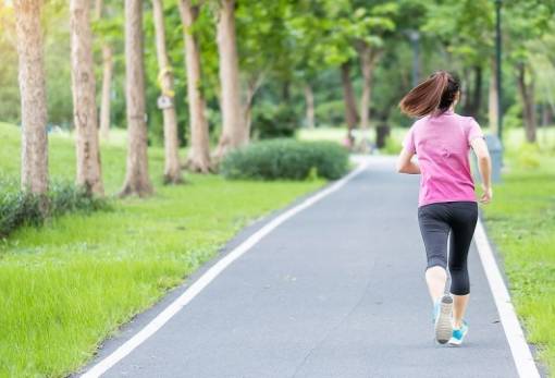 Aερόβια άσκηση: Σώζει ζωές από γρίπη και πνευμονία