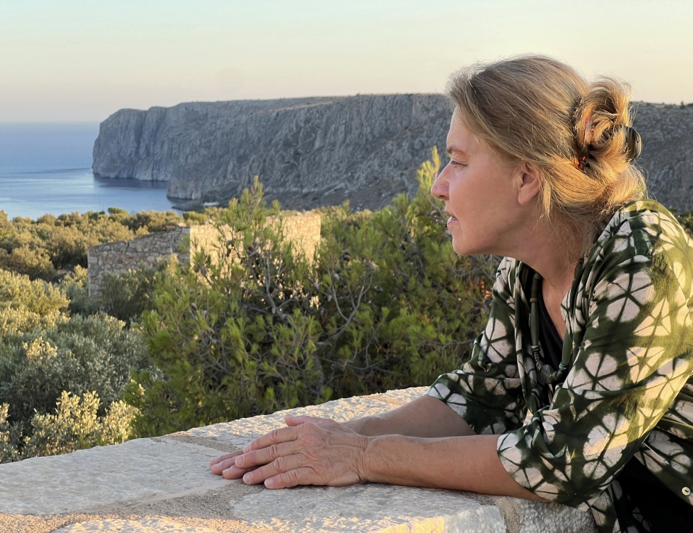 &Gamma;&nu;&omega;&rho;ί&zeta;&omicron;&nu;&tau;&alpha;&sigmaf; &tau;&eta;&nu; &Pi;&omicron;ύ&nu;&tau;&alpha; &tau;&omicron;&upsilon; &Kappa;ά&beta;&omicron; &Gamma;&kappa;&rho;ό&sigma;&omicron; &mu;έ&sigma;&alpha; &alpha;&pi;ό &tau;&alpha; έ&rho;&gamma;&alpha; &tau;&eta;&sigmaf; Ό&lambda;&gamma;&alpha;&sigmaf; &Phi;&epsilon;&omicron;&chi;ά&rho;&eta;