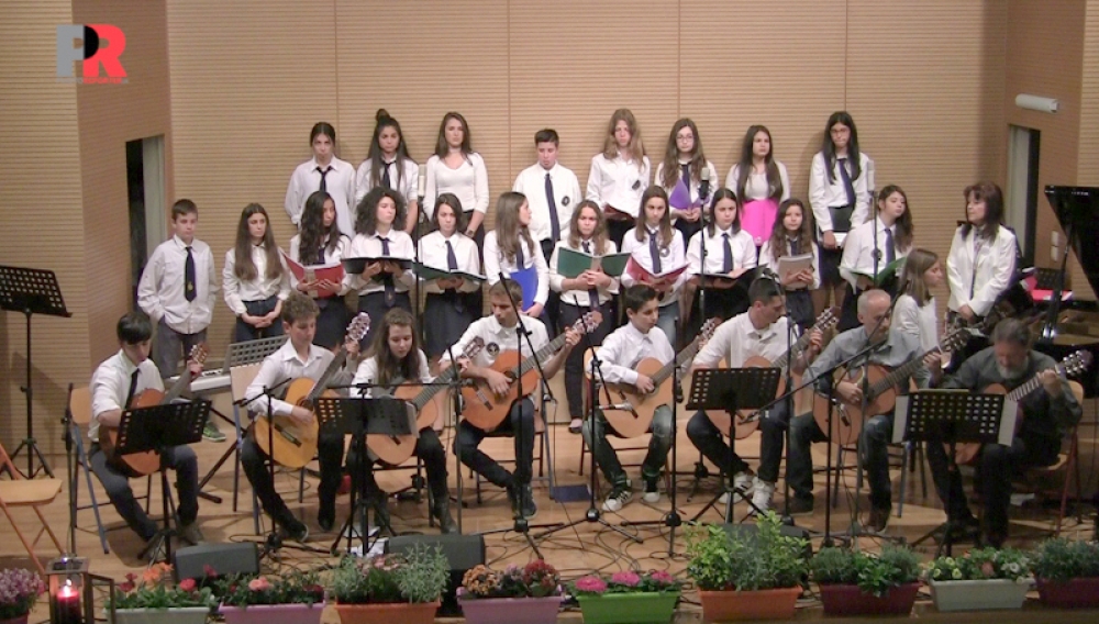 Μελωδίες με αγάπη για το Δάσκαλο στο Μουσικό Σχολείο Σπάρτης! (VIDEO-ΦΩΤΟ)