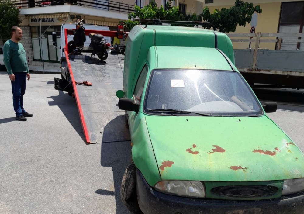 &laquo;&Xi;&epsilon;&mu;&pi;&lambda;&omicron;&kappa;ά&rho;&epsilon;&iota;&raquo; &eta; &Sigma;&pi;ά&rho;&tau;&eta;: 76 &theta;έ&sigma;&epsilon;&iota;&sigmaf; &sigma;&tau;ά&theta;&mu;&epsilon;&upsilon;&sigma;&eta;&sigmaf; &epsilon;&pi;&iota;&sigma;&tau;&rho;έ&phi;&omicron;&upsilon;&nu; &sigma;&tau;&omicron;&upsilon;&sigmaf; &pi;&omicron;&lambda;ί&tau;&epsilon;&sigmaf;