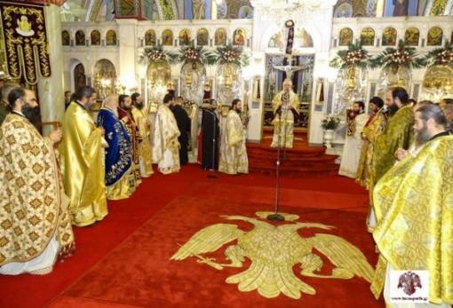 Με λαμπρότητα η Πολυαρχιερατική Θεία Λειτουργία για τον Όσιο Νίκωνα