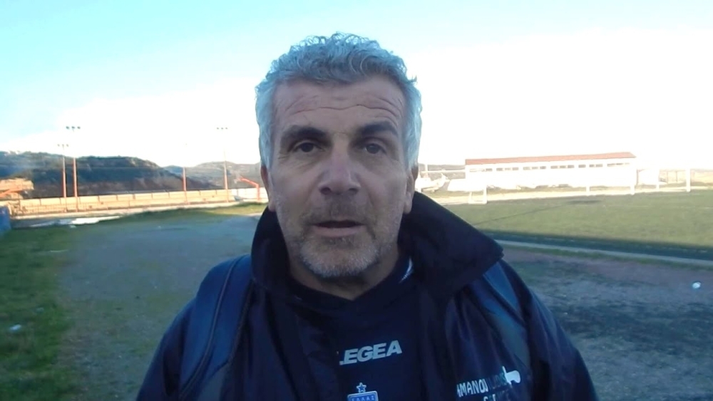 &Tau;έ&lambda;&omicron;&sigmaf; &omicron; &Epsilon;&mu;&mu;&alpha;&nu;&omicron;&upsilon;&eta;&lambda;ί&delta;&eta;&sigmaf; &alpha;&pi;ό &tau;&omicron;&nu; &Lambda;&epsilon;&omega;&nu;ί&delta;&alpha; &Gamma;&lambda;&upsilon;&kappa;ό&beta;&rho;&upsilon;&sigma;&eta;&sigmaf;