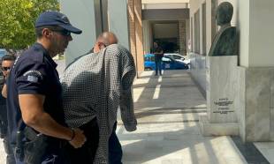 &Epsilon;&lambda;&epsilon;ύ&theta;&epsilon;&rho;&omicron;&sigmaf; &omicron; 55&chi;&rho;&omicron;&nu;&omicron;&sigmaf; &gamma;&iota;&alpha; &tau;&eta;&nu; &upsilon;&pi;ό&theta;&epsilon;&sigma;&eta; &tau;&omicron;&upsilon; &Mu;&upsilon;&sigma;&tau;&rho;ά