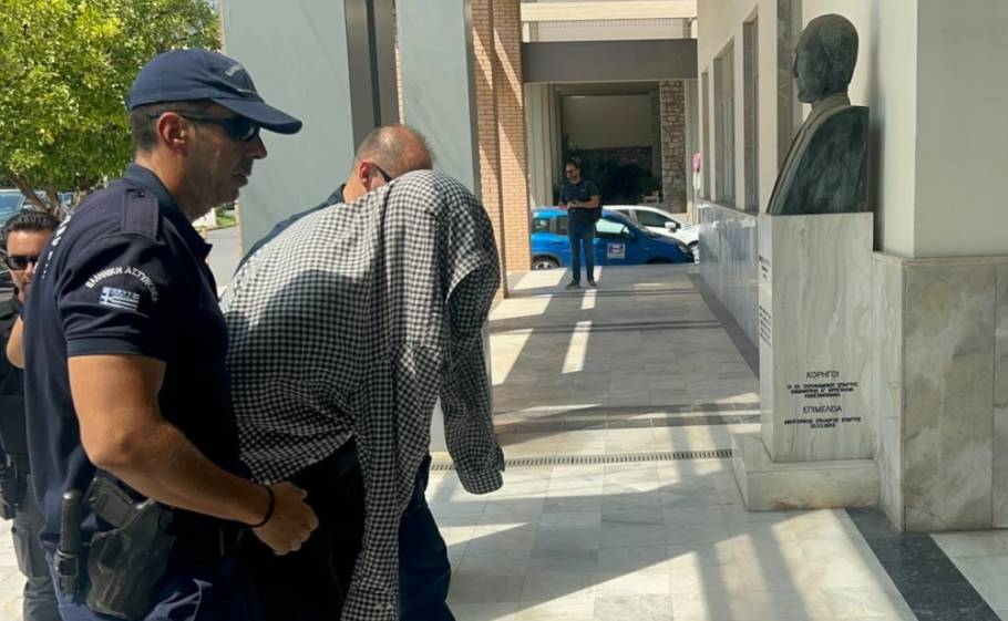 &Epsilon;&lambda;&epsilon;ύ&theta;&epsilon;&rho;&omicron;&sigmaf; &omicron; 55&chi;&rho;&omicron;&nu;&omicron;&sigmaf; &gamma;&iota;&alpha; &tau;&eta;&nu; &upsilon;&pi;ό&theta;&epsilon;&sigma;&eta; &tau;&omicron;&upsilon; &Mu;&upsilon;&sigma;&tau;&rho;ά