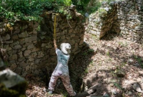 «Άνθη της Πέτρας»: Η γνώση των μαστόρων περνά στη νέα γενιά