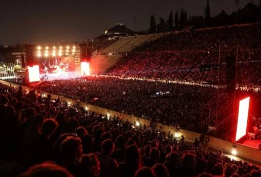 Το μήνυμα των Τεμπών στην υφήλιο με λακωνικό «αναμεταδότη»