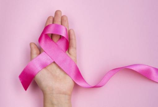 «Ενημερώσου–Πρόλαβε–Αντιμετώπισε» τον καρκίνο του μαστού