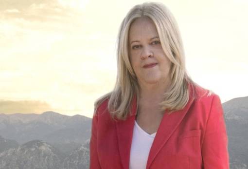 Ντία Τζανετέα για την Ημέρα Αγρότισσας: «Τιμάμε τη γυναίκα που στέκεται δυναμικά δίπλα στη γη»