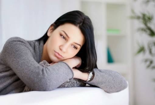 Γιατί «πέφτει» η διάθεση στην περίοδο;