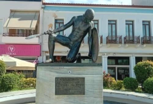 Το δικό σας σχόλιο: Ο Σπαρτιάτης σκυφτός