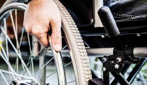 &Tau;&omicron;&nu; &Iota;&omicron;ύ&lambda;&iota;&omicron; &eta; έ&nu;&alpha;&rho;&xi;&eta; &delta;&iota;&alpha;&delta;&iota;&kappa;&alpha;&sigma;ί&alpha;&sigmaf; &gamma;&iota;&alpha; &tau;&alpha; &delta;&epsilon;&lambda;&tau;ί&alpha; &mu;&epsilon;&tau;&alpha;&kappa;ί&nu;&eta;&sigma;&eta;&sigmaf; &Alpha;&mu;&epsilon;&Alpha; &sigma;&tau;&eta; &Lambda;&alpha;&kappa;&omega;&nu;ί&alpha;