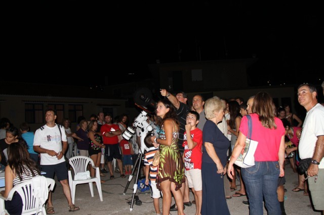 &Alpha;&sigma;&tau;&rho;&omicron;&beta;&rho;&alpha;&delta;&iota;ά &sigma;&tau;&eta;&nu; &pi;&lambda;&alpha;&tau;&epsilon;ί&alpha; &Sigma;&pi;ά&rho;&tau;&eta;&sigmaf;