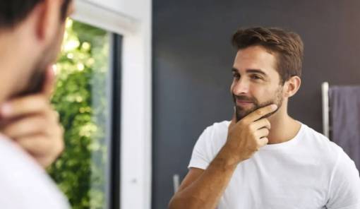 &Epsilon;&sigma;&tau;ί&alpha; &mu;&iota;&kappa;&rho;&omicron;&beta;ί&omega;&nu; &tau;&alpha; &gamma;έ&nu;&iota;&alpha;; H &epsilon;&pi;&iota;&sigma;&tau;ή&mu;&eta; &lambda;ύ&nu;&epsilon;&iota; &tau;&omicron; &mu;&upsilon;&sigma;&tau;ή&rho;&iota;&omicron; &tau;&eta;&sigmaf; &laquo;&beta;&rho;ώ&mu;&iota;&kappa;&eta;&sigmaf;&raquo; &gamma;&epsilon;&nu;&epsilon;&iota;ά&delta;&alpha;&sigmaf;