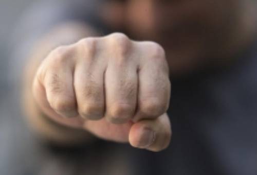 «Ξέφυγε» η κατάσταση και άναψαν τα αίματα στη Σπάρτη