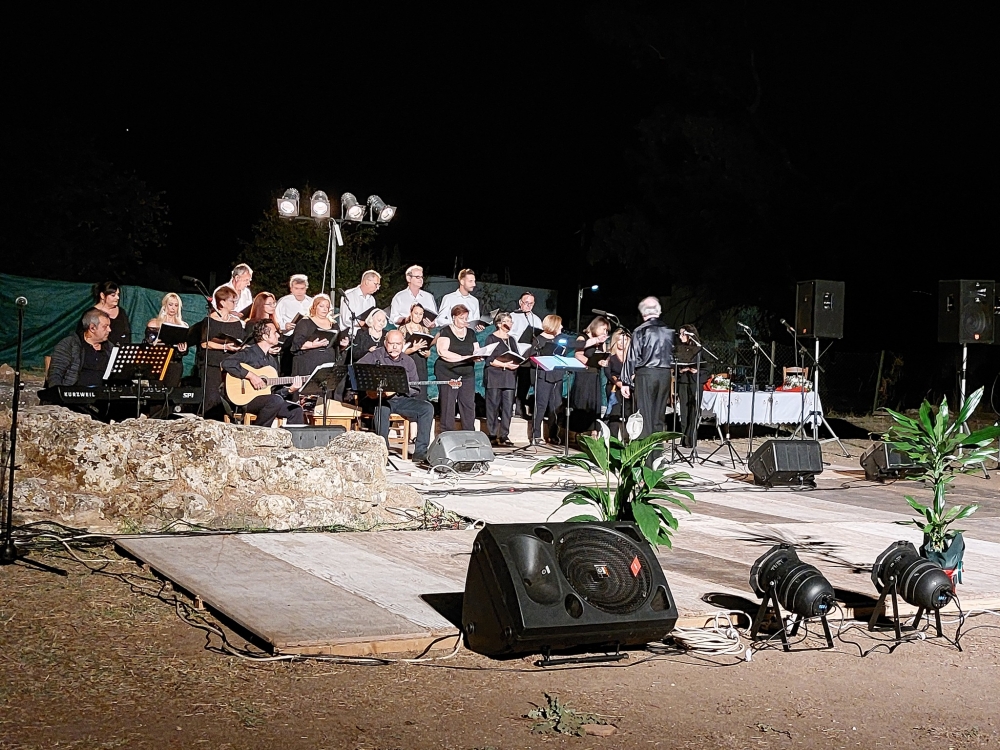 Μελωδίες του Στ. Ξαρχάκου αντήχησαν στο Αρχαίο Θέατρο Γυθείου