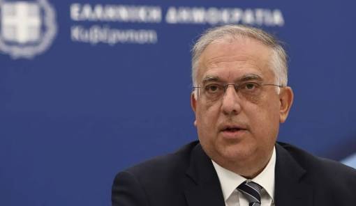 &Theta;&epsilon;&omicron;&delta;&omega;&rho;&iota;&kappa;ά&kappa;&omicron;&sigmaf;: &Sigma;&tau;&alpha;&theta;&epsilon;&rho;ή &pi;&omicron;&lambda;&iota;&tau;&iota;&kappa;ή &mu;&alpha;&sigmaf; &eta; &mu;&epsilon;ί&omega;&sigma;&eta; &tau;&omega;&nu; &phi;ό&rho;&omega;&nu;
