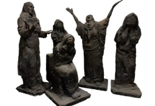 Ο Δημ. Τζανάκος παρουσιάζει τις «Μοιρολογίστρες» του στην Αθήνα