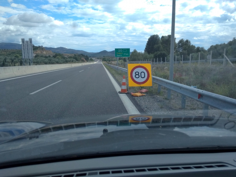 &Epsilon;&rho;&omega;&tau;ή&mu;&alpha;&tau;&alpha; &gamma;&iota;&alpha; &tau;&omicron;&nu; &alpha;&upsilon;&tau;&omicron;&kappa;&iota;&nu;&eta;&tau;ό&delta;&rho;&omicron;&mu;&omicron;&hellip;