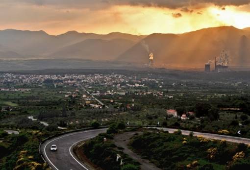 Δίκαιη Μετάβαση στην Πελοπόννησο με πατημένο το «γκάζι»