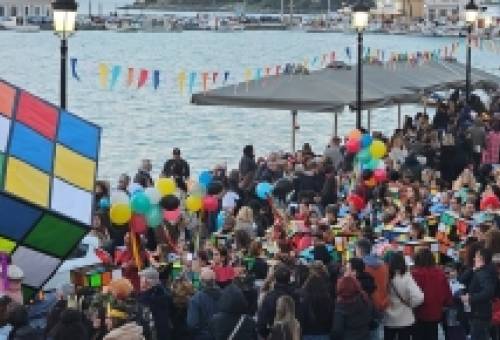 «Ξετρελάθηκε» στους φρενήρεις ρυθμούς  της Αποκριάς η Μάνη!