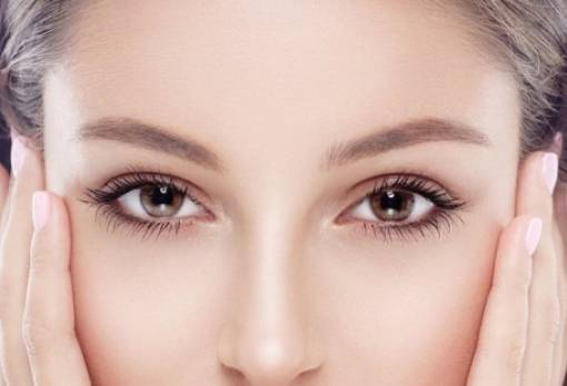 Αναίμακτη βλεφαροπλαστική για ακαταμάχητο βλέμμα ξανά