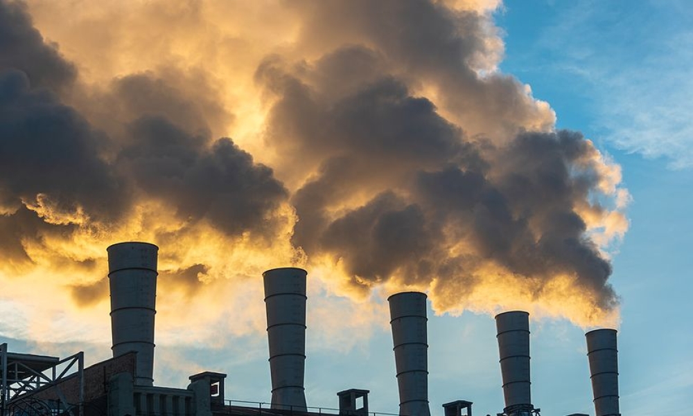 Έ&rho;&epsilon;&upsilon;&nu;&alpha;: &Eta; &alpha;&tau;&mu;&omicron;&sigma;&phi;&alpha;&iota;&rho;&iota;&kappa;ή &rho;ύ&pi;&alpha;&nu;&sigma;&eta; &epsilon;&pi;&eta;&rho;&epsilon;ά&zeta;&epsilon;&iota; &tau;&omicron;&nu; &epsilon;&gamma;&kappa;έ&phi;&alpha;&lambda;&omicron; &tau;&omega;&nu; &pi;&alpha;&iota;&delta;&iota;ώ&nu;