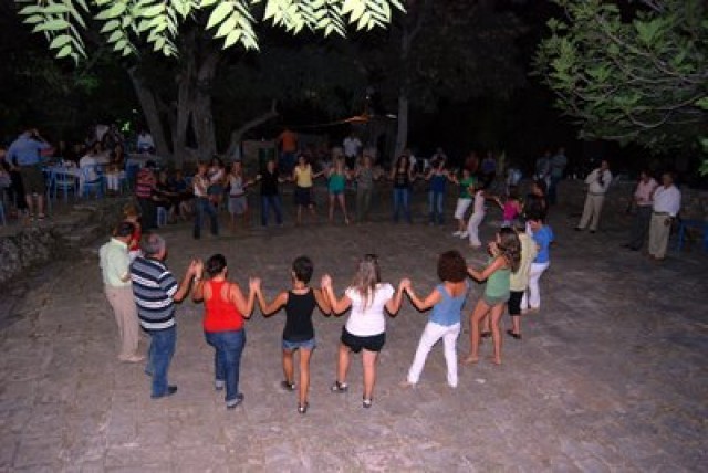 &Lambda;&alpha;ϊ&kappa;ό &gamma;&lambda;έ&nu;&tau;&iota; &sigma;&tau;&omicron;&nu; &Beta;&alpha;&chi;ό