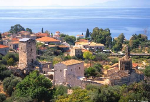 Στη μεσσηνιακή Έξω Μάνη πεζοπορεί ο ΕΟΣ