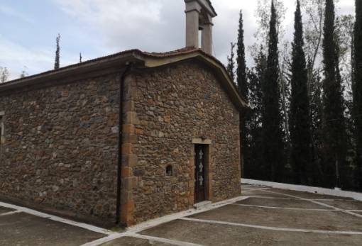 Αγρυπνία στην Παναγία τη Γιάτρισσα Κοκκινόραχης