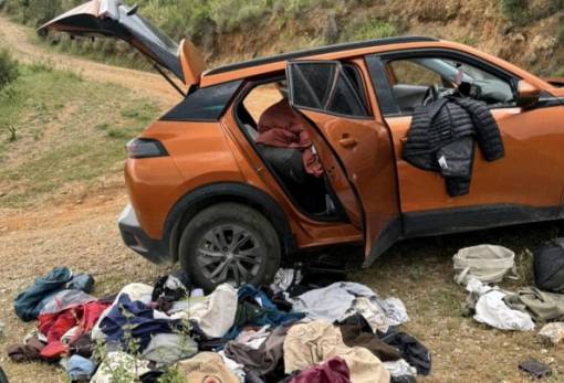 Στα… νύχια «αρπακτικών» όχημα τουρίστα στα Μενελάια Σπάρτης