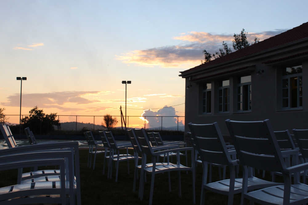 Φώτα, σκηνικά, μουσική και ... πάμε τον Αύγουστο στη Βαμβακού!