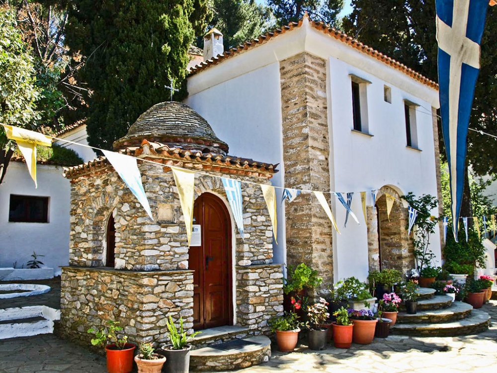 Η γερόντισσα Λαμπρινή και η Παναγία η Κουνίστρα