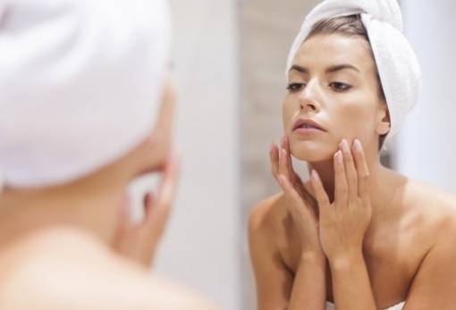 O τρόπος που πρέπει φροντίζεις  την επιδερμίδα σου τον χειμώνα