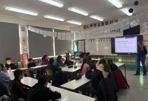 Έσπασε τα ταμπού η ενημέρωση για την περίοδο σε δημοτικά της Σπάρτης