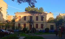 &Mu;&alpha;&rho;&alpha;&zeta;ώ&nu;&epsilon;&iota; &gamma;&upsilon;&rho;&epsilon;ύ&omicron;&nu;&tau;&alpha;&sigmaf; &laquo;&gamma;&iota;&alpha;&tau;&rho;&epsilon;&iota;ά&raquo; &tau;&omicron; &nu;&epsilon;&omicron;&kappa;&lambda;&alpha;&sigma;&iota;&kappa;ό &Tau;&rho;&iota;&tau;ά&kappa;&eta;