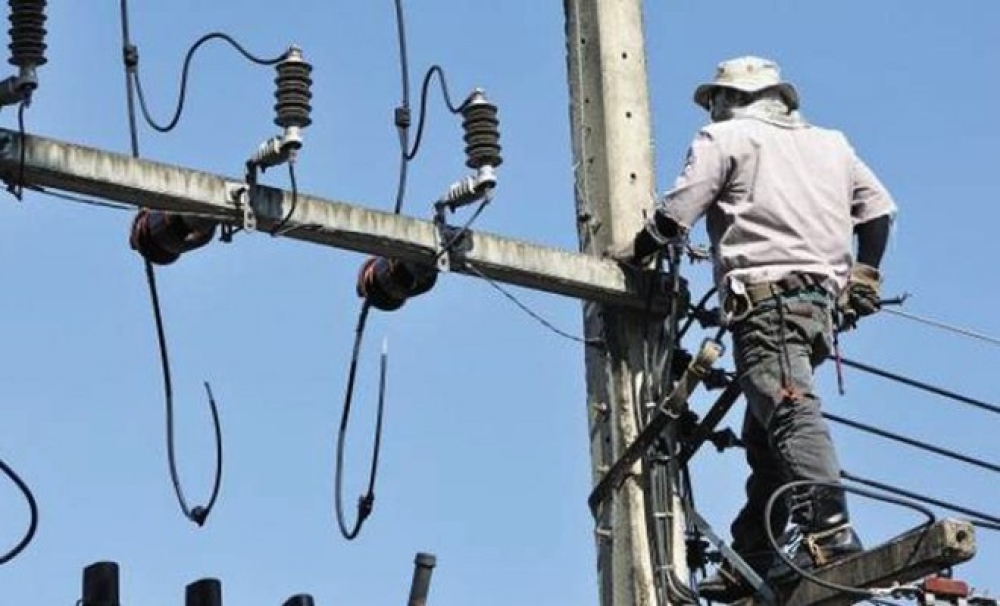 &Chi;&omega;&rho;ί&sigmaf; &rho;&epsilon;ύ&mu;&alpha; &eta; &Epsilon;&lambda;&alpha;&phi;ό&nu;&eta;&sigma;&omicron;&sigmaf;