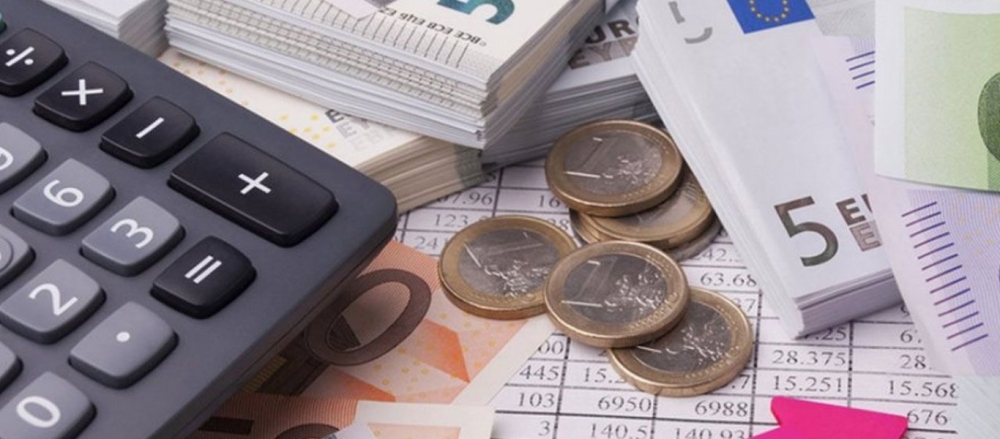 &Epsilon;&lambda;&epsilon;ύ&theta;&epsilon;&rho;&omicron;&iota; &epsilon;&pi;&alpha;&gamma;&gamma;&epsilon;&lambda;&mu;&alpha;&tau;ί&epsilon;&sigmaf;-&Alpha;&gamma;&rho;ό&tau;&epsilon;&sigmaf;: &Alpha;ύ&xi;&eta;&sigma;&eta; &alpha;&sigma;&phi;&alpha;&lambda;&iota;&sigma;&tau;&iota;&kappa;ώ&nu; &epsilon;&iota;&sigma;&phi;&omicron;&rho;ώ&nu; &tau;&omicron; 2025