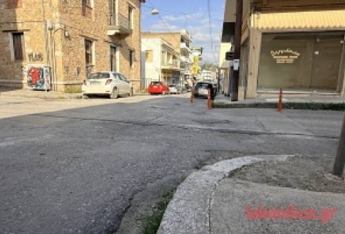 Χωρίς ράμπες προσβασιμότητας πεζοδρόμια στο κέντρο της Σπάρτης