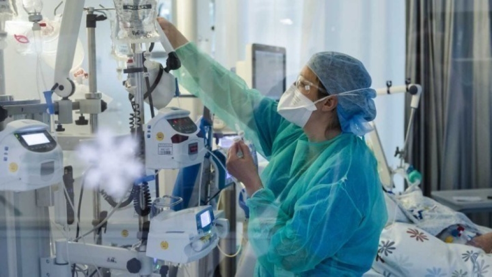 &Sigma;&pi;ά&rho;&tau;&eta;: &Sigma;&omicron;&beta;&alpha;&rho;ό&sigmaf; &tau;&rho;&alpha;&upsilon;&mu;&alpha;&tau;&iota;&sigma;&mu;ό&sigmaf; 30&chi;&rho;&omicron;&nu;&eta;&sigmaf; &pi;&omicron;&upsilon; έ&pi;&epsilon;&sigma;&epsilon; &alpha;&pi;ό &mu;&pi;&alpha;&lambda;&kappa;ό&nu;&iota;