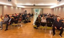 &laquo;&Kappa;&lambda;ή&rho;&omega;&sigma;&epsilon;&raquo; &gamma;&iota;&alpha; &tau;&alpha; &tau;&omicron;&pi;&iota;&kappa;ά &pi;&rho;&omega;&tau;&alpha;&theta;&lambda;ή&mu;&alpha;&tau;&alpha; &pi;&omicron;&delta;&omicron;&sigma;&phi;&alpha;ί&rho;&omicron;&upsilon;