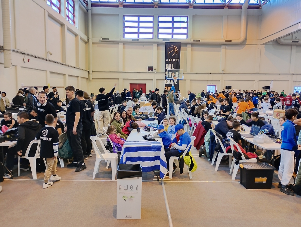 &Sigma;&tau;&eta;&nu; &pi;&alpha;&gamma;&kappa;ό&sigma;&mu;&iota;&alpha; &epsilon;&lambda;ί&tau; &eta; &laquo;Sparta team&raquo;: &Delta;&iota;ά&kappa;&rho;&iota;&sigma;&eta; &sigma;&tau;&eta;&nu; 5&eta; &Omicron;&lambda;&upsilon;&mu;&pi;&iota;ά&delta;&alpha; &Rho;&omicron;&mu;&pi;&omicron;&tau;&iota;&kappa;ή&sigmaf;