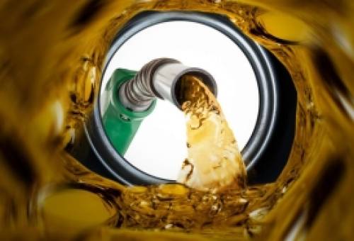 Μέση Ανατολή: Έκτακτα μέτρα στην αγορά αναγγέλλει ο Θεοδωρικάκος