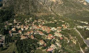 &laquo;&Zeta;ώ&nu;&eta; &chi;&alpha;&mu;&eta;&lambda;ή&sigmaf; &pi;&alpha;&rho;&alpha;&beta;&alpha;&tau;&iota;&kappa;ό&tau;&eta;&tau;&alpha;&sigmaf;&raquo; &tau;&alpha; &Kappa;&alpha;&lambda;ύ&beta;&iota;&alpha; &Sigma;&omicron;&chi;ά&sigmaf; &gamma;&iota;&alpha; &tau;&omicron; &Upsilon;&pi;&omicron;&upsilon;&rho;&gamma;&epsilon;ί&omicron; &Pi;&rho;&omicron;&Pi;&omicron;