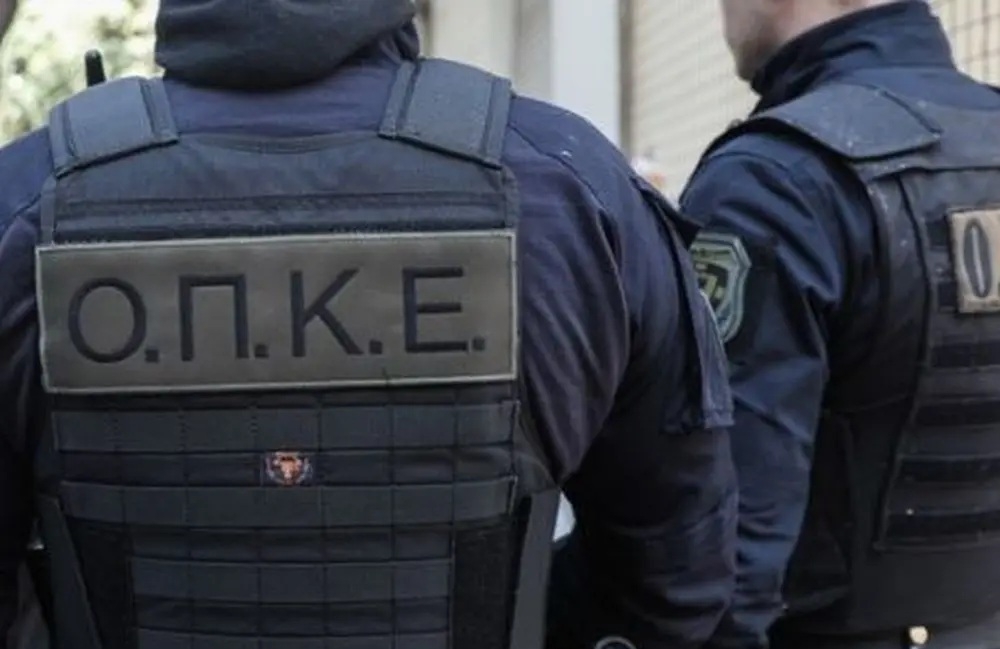 &Delta;ύ&omicron; &sigma;&upsilon;&lambda;&lambda;ή&psi;&epsilon;&iota;&sigmaf; &alpha;&pi;ό &tau;&eta;&nu; &Omicron;&Pi;&Kappa;&Epsilon; &sigma;&tau;&eta; &Lambda;&alpha;&kappa;&omega;&nu;ί&alpha;