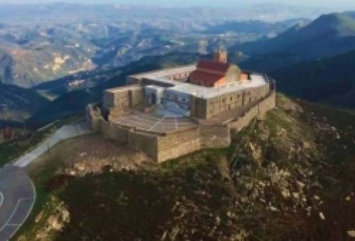 Πανηγυρίζει η ιστορική Ιερά Μονή Παναγίας Γιατρίσσης Μάνης