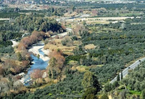 «Φλέγεται» και κοκκινίζει τον υδράργυρο η κοιλάδα του Ευρώτα