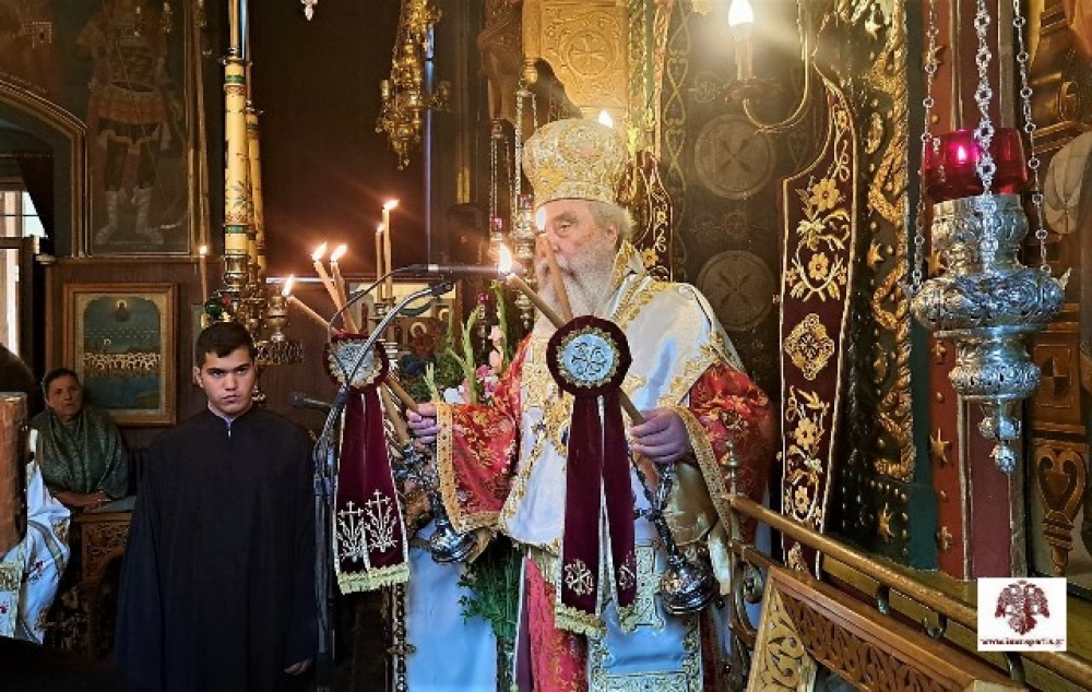 &Tau;&iota;&mu;ή&theta;&eta;&kappa;&epsilon; &tau;&omicron; &Gamma;&epsilon;&nu;έ&sigma;&iota;&omicron; &tau;&eta;&sigmaf; &Theta;&epsilon;&omicron;&tau;ό&kappa;&omicron;&upsilon;