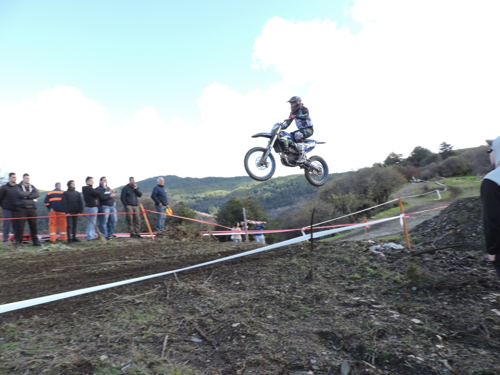 &Delta;&rho;ά&sigma;&eta; Enduro &xi;&alpha;&nu;ά &sigma;&tau;&eta; &Beta;&alpha;&mu;&beta;&alpha;&kappa;&omicron;ύ &mu;&epsilon; &tau;&eta;&nu; &upsilon;&pi;&omicron;&gamma;&rho;&alpha;&phi;ή &Alpha;&Mu;&Omicron;&Sigma;