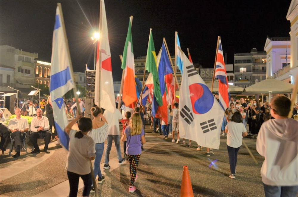 Σκόρπισαν χαμόγελα και εισέπραξαν το πιο ζεστό χειροκρότημα