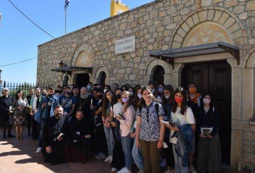 Τη Μητρόπολη Μάνης επισκέφθηκαν μαθητές κατηχητικών του Άργους
